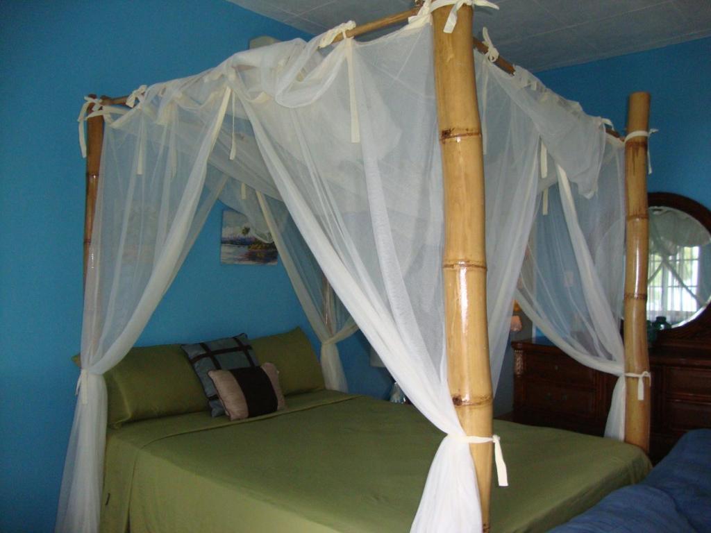 By The Sea Vacation Home And Villa Port Antonio Camera foto